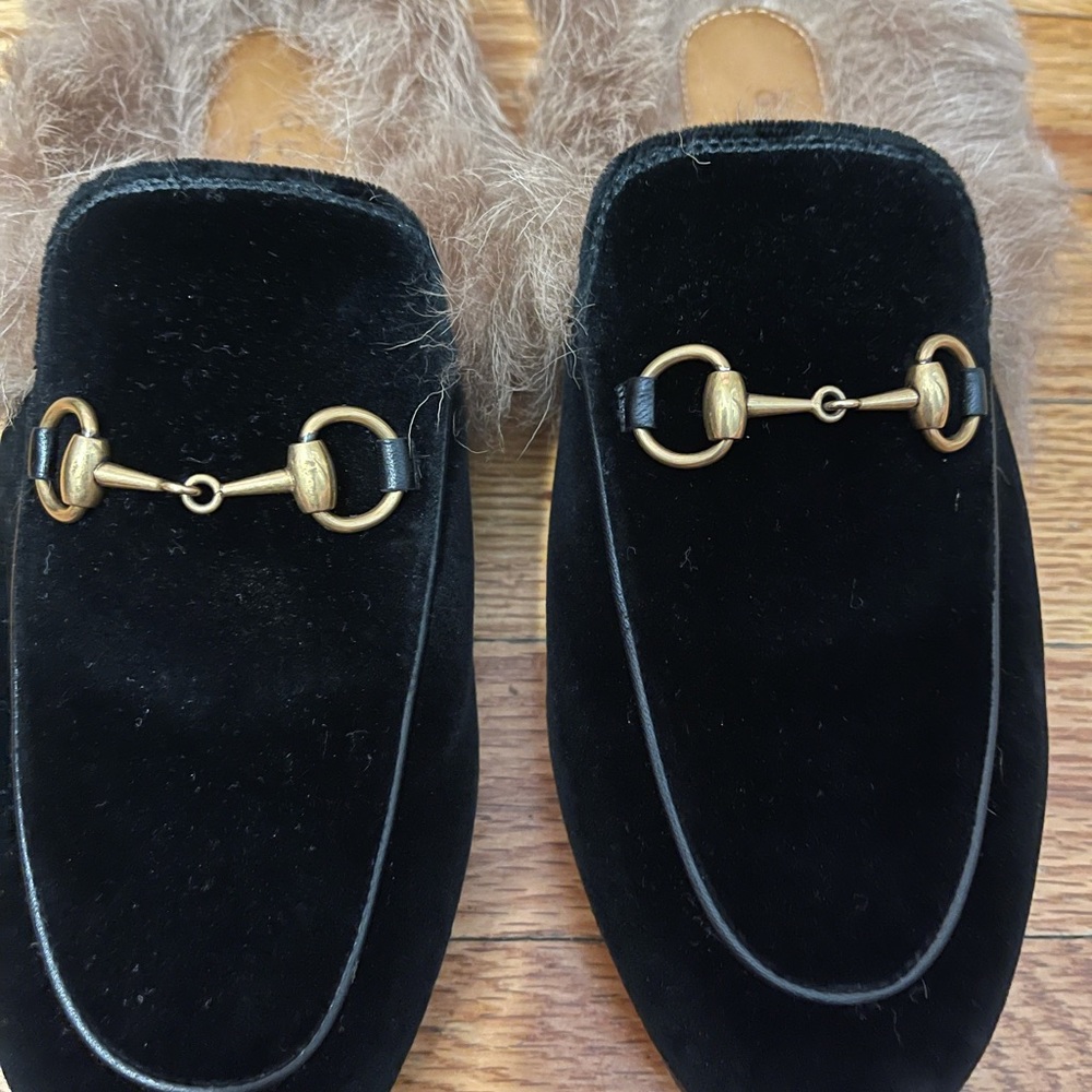 Women Gucci soft velvet mules - Picture 2 of 9